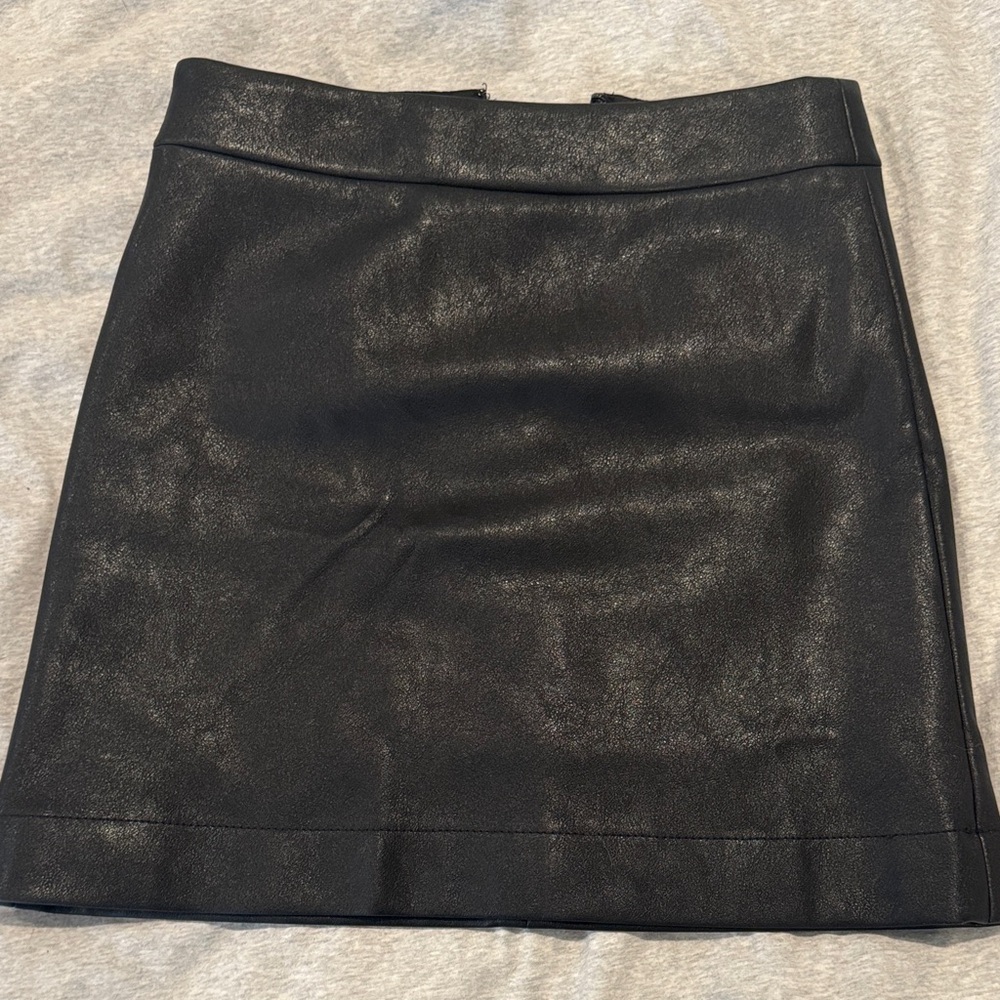 NWT black faux leather jcrew skirt size 0